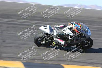 media/Dec-10-2023-SoCal Trackdays (Sun) [[0ce70f5433]]/Bowl (1020am)/